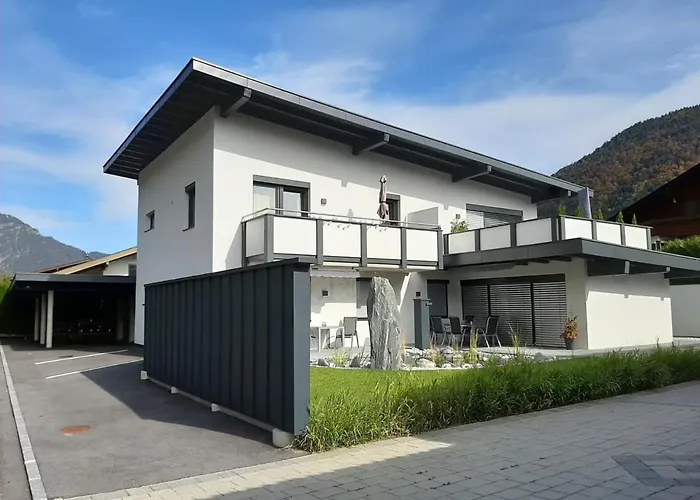 Tiroler Ferienwohnungen Haus Petra